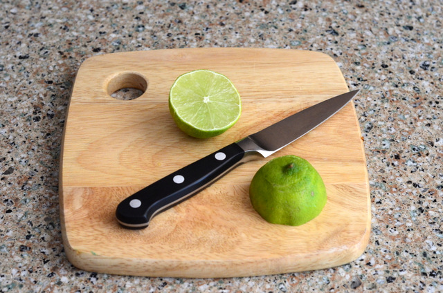 Tutorial: How to Make A Grass Skirt Tiki Garnish out of a Lime