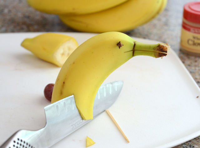 Modern Tiki Garnish: How to Make a Banana Dolphin