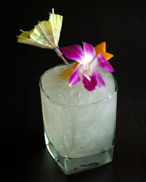 Volta do Mar, a gin-based riff on the Tradewinds tiki drink!