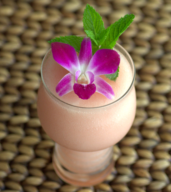 Tiki Frosé